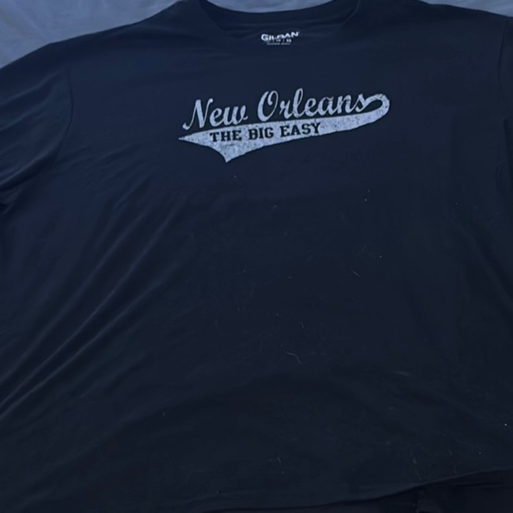 Gildan Black Short Sleeve Tee